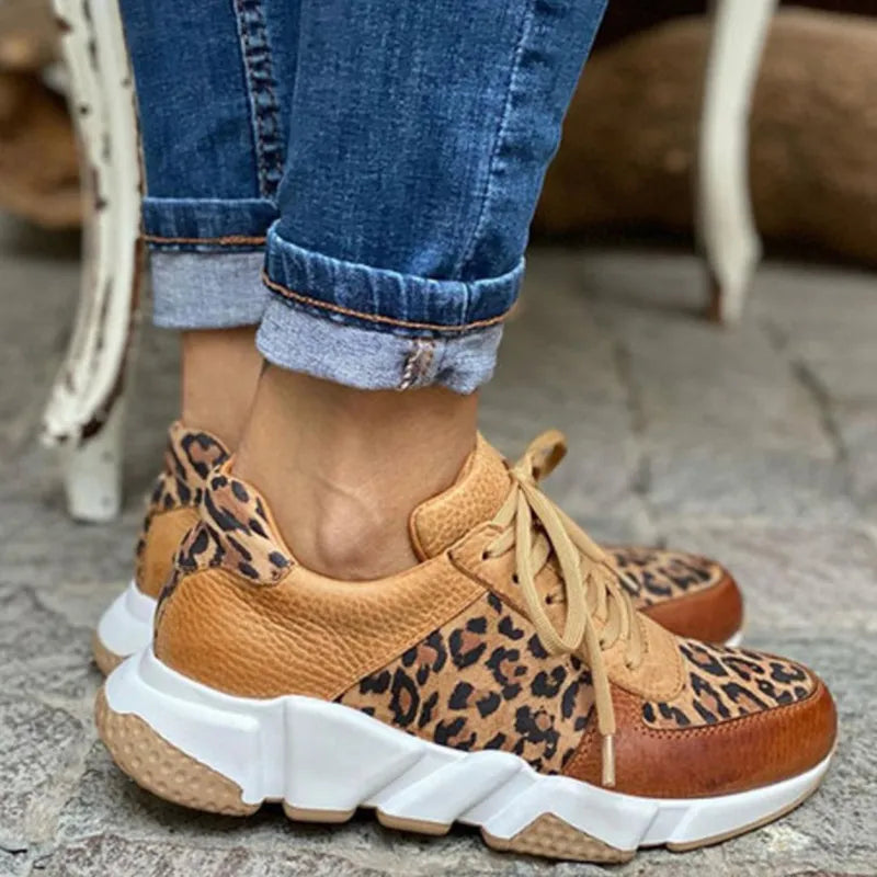 Helene - Comfortable leopard shoes